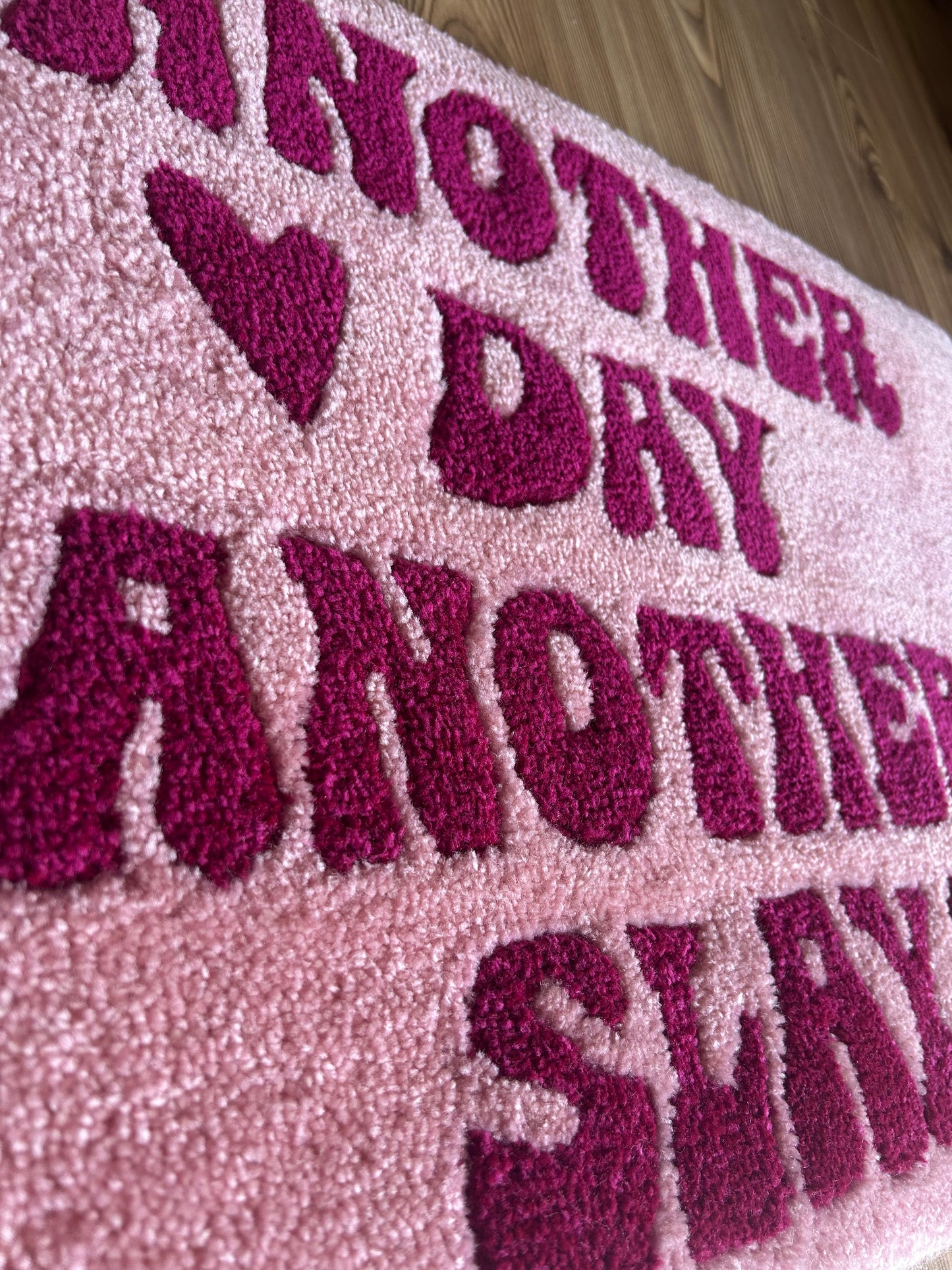 Yazılı Paspas-Duvar Halısı