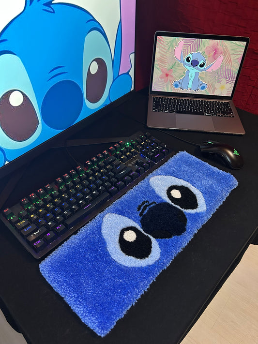 Stitch Klavye Halısı