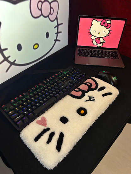 Hello Kitty Klavye Halısı
