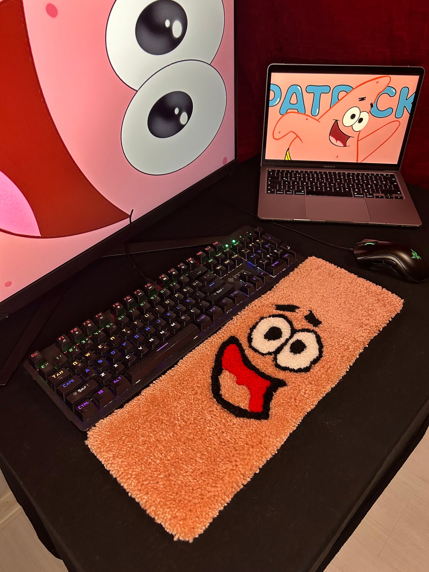 Patrcik Klavye Halısı