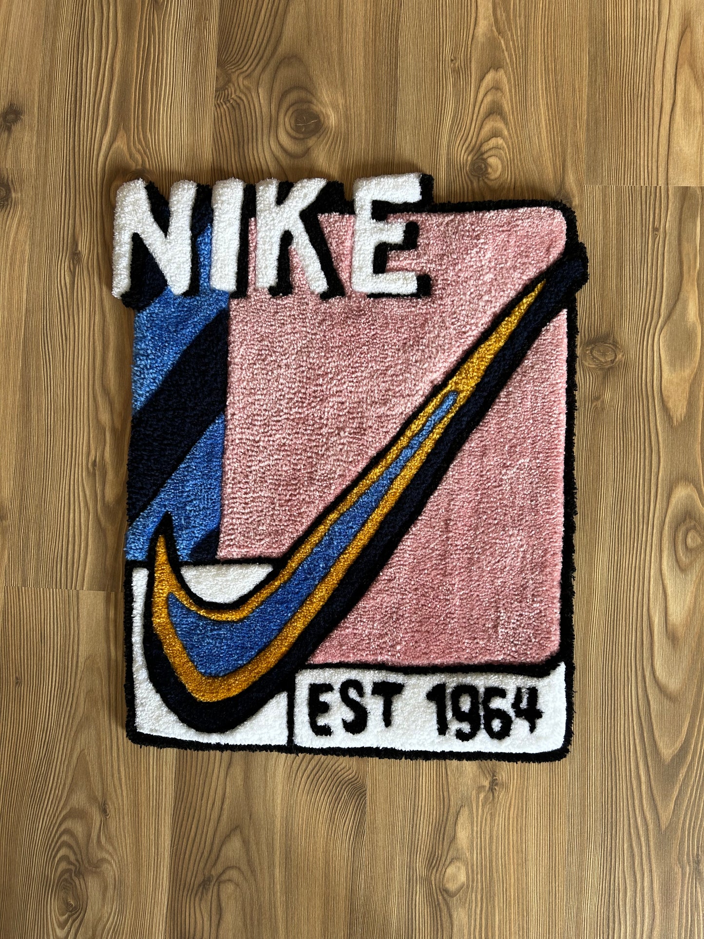 Nike Tasarım Yer-Duvar Halısı