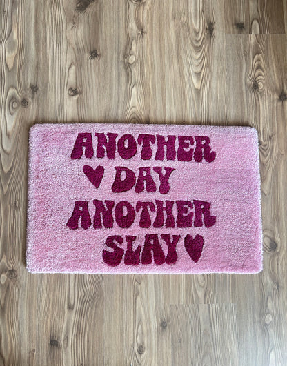 Yazılı Paspas-Duvar Halısı